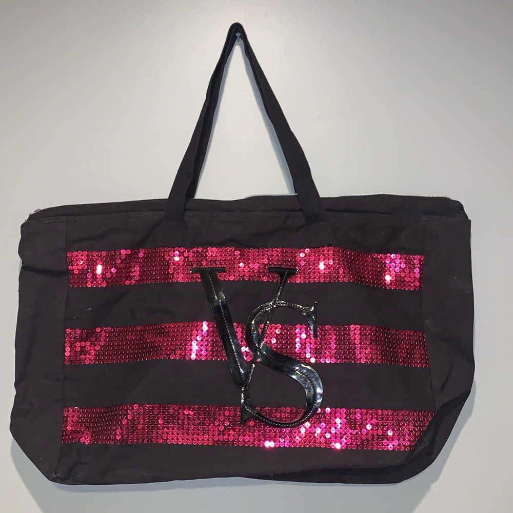 𝚅𝚂 𝚃𝚘𝚝𝚎